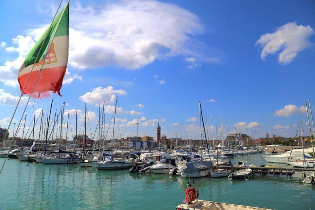 Monolocali B&B Santa Maria Apparente Civitanova Marche Exteriér fotografie