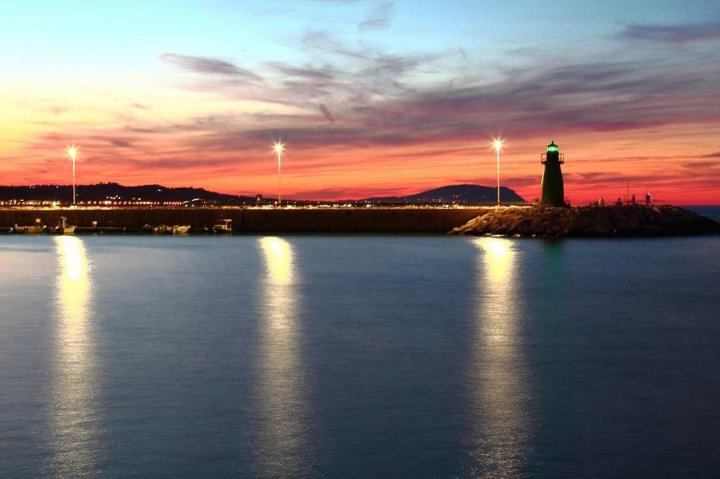 Monolocali B&B Santa Maria Apparente Civitanova Marche Exteriér fotografie